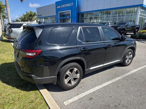 2023 Honda Pilot EX-L 7-Passenger