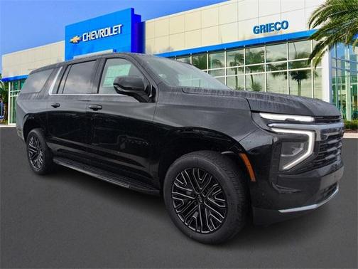 2025 Chevrolet Suburban LS