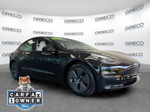 Black 2023 Tesla Model 3 Base