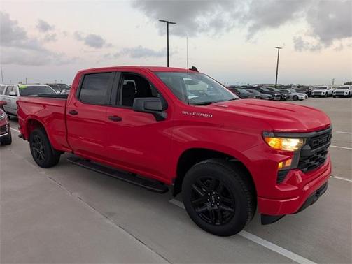 2025 Chevrolet Silverado 1500 Custom