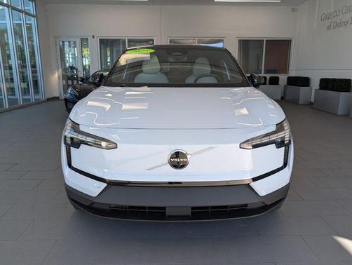 2025 Volvo EX30 Twin Motor Ultra