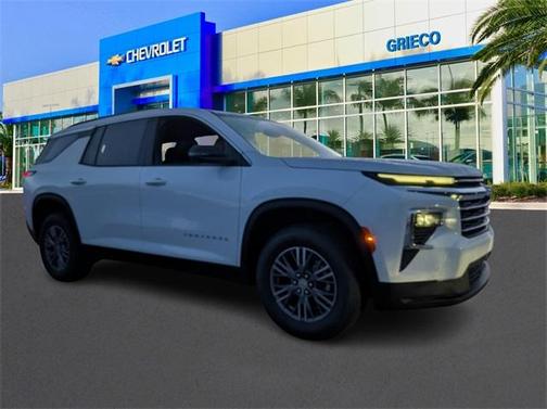 2025 Chevrolet Traverse LT