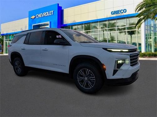 2025 Chevrolet Traverse LT