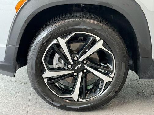 Sterling Gray Metallic 2023 Chevrolet Trailblazer RS