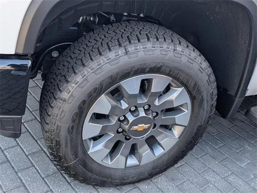 2025 Chevrolet Silverado 2500 Custom