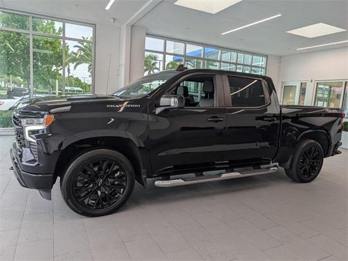 2022 Chevrolet Silverado 1500 RST