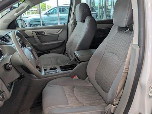 2016 Chevrolet Traverse LS