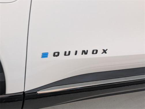 2025 Chevrolet Equinox EV RS