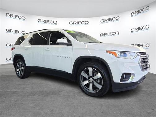 2021 Chevrolet Traverse LT Leather
