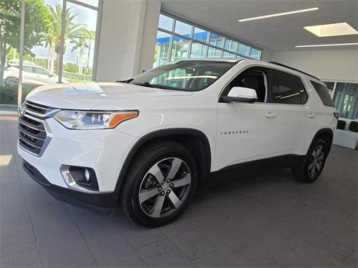 2021 Chevrolet Traverse LT Leather