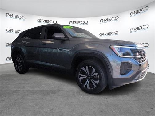 2024 Volkswagen Atlas Cross Sport 2.0T SE