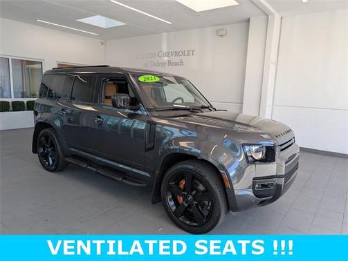 2023 Land Rover Defender 110 SE