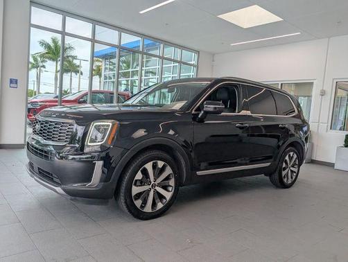 2021 Kia Telluride S