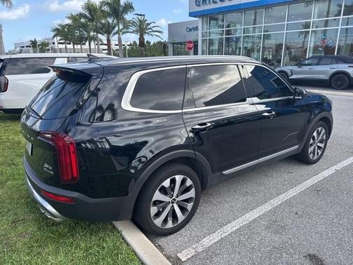 2021 Kia Telluride S