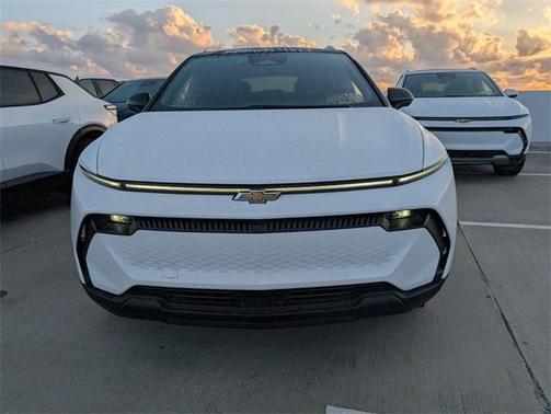 2026 Chevrolet Equinox EV LT 2