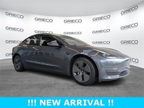 2023 Tesla Model 3 Base