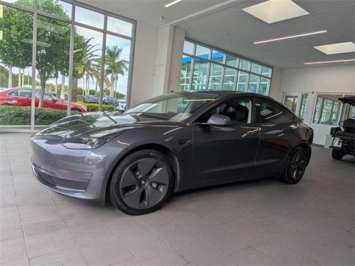 2023 Tesla Model 3 Base
