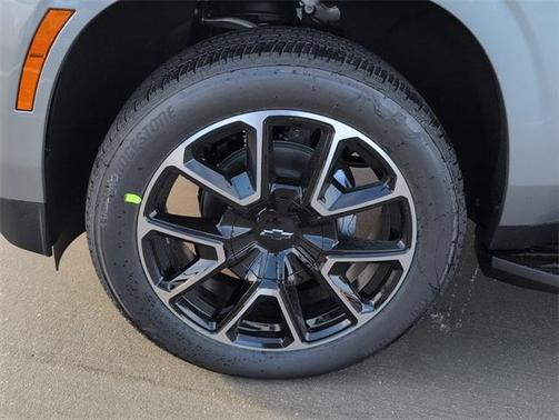 2025 Chevrolet Tahoe RST