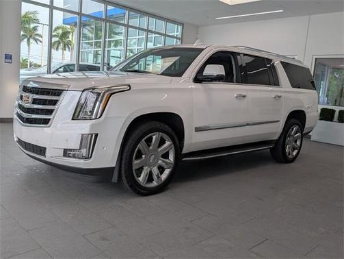 2019 Cadillac Escalade ESV Luxury