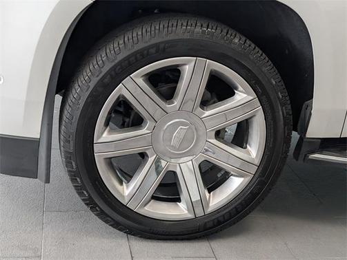 2019 Cadillac Escalade ESV Luxury
