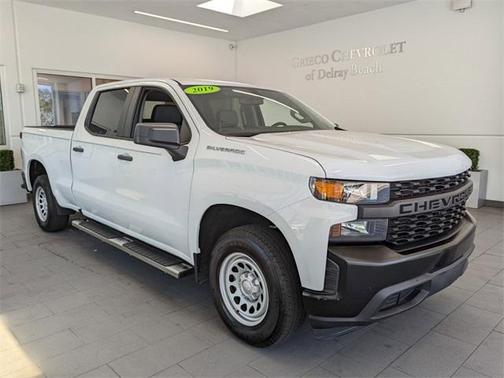 Photo 2 of 33 of 2019 Chevrolet Silverado 1500 WT