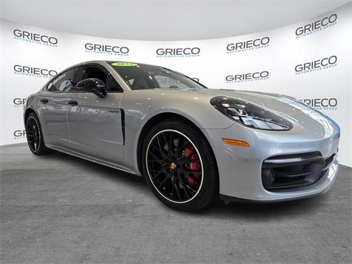 2023 Porsche Panamera E-Hybrid 4S