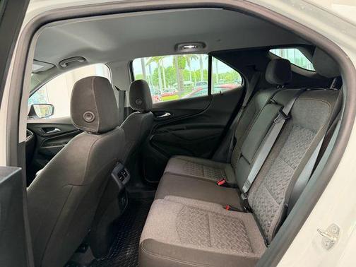 Summit White 2024 Chevrolet Equinox LT