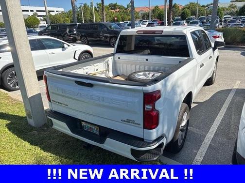 2021 Chevrolet Silverado 1500 Custom