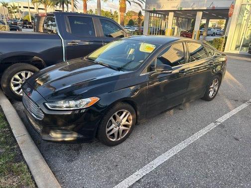 2013 Ford Fusion SE