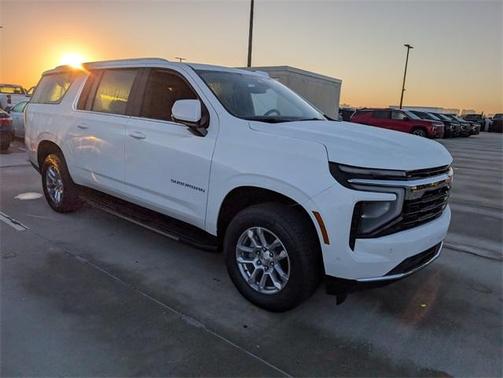 2026 Chevrolet Suburban LS