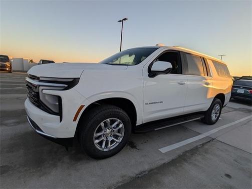 2026 Chevrolet Suburban LS