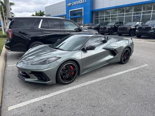 2022 Chevrolet Corvette Stingray w/2LT