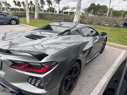2022 Chevrolet Corvette Stingray w/2LT