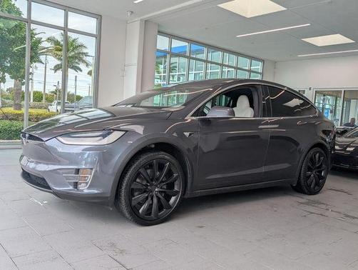 2020 Tesla Model X Long Range