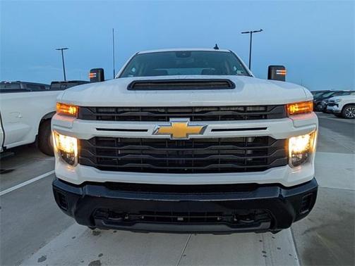 2025 Chevrolet Silverado 2500 Custom