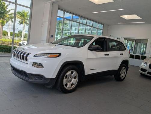 Bright White Clearcoat 2015 Jeep Cherokee Sport