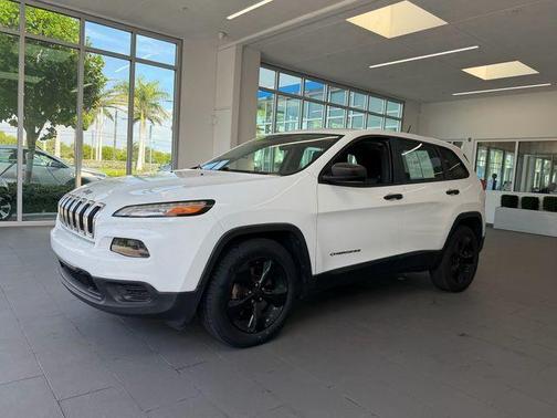 Bright White Clearcoat 2015 Jeep Cherokee Sport