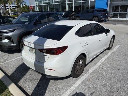 Snowflake White Pearl 2015 Mazda Mazda3 i Touring