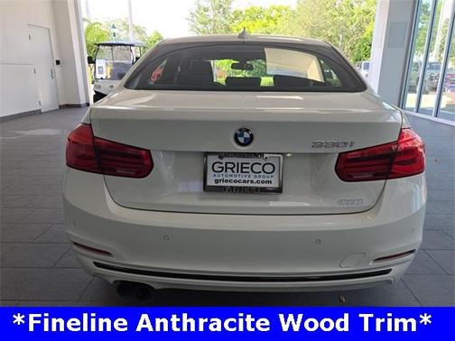 2018 BMW 330 i