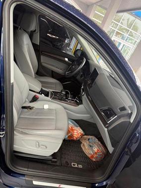 Navarra Blue Metallic 2022 Audi Q5 45 S line quattro Premium