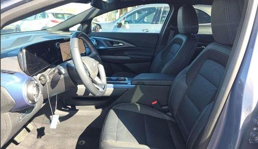 2024 Chevrolet Equinox EV LT