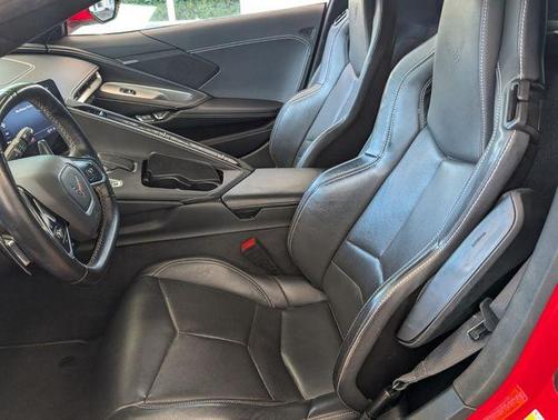 2021 Chevrolet Corvette Stingray w/1LT