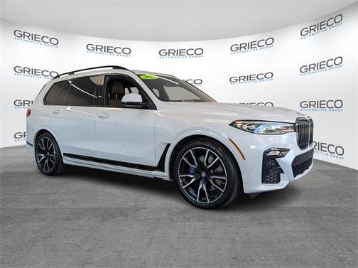 2022 BMW X7 xDrive40i