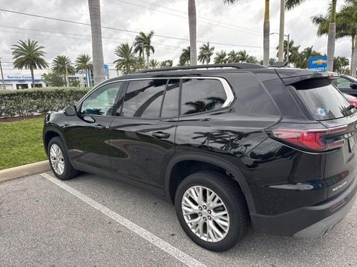 2024 GMC Acadia Elevation