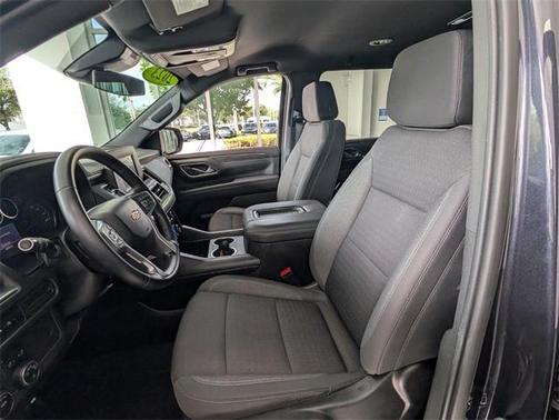 2023 Chevrolet Suburban LS