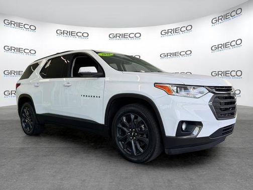 Summit White 2021 Chevrolet Traverse RS