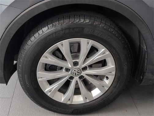 2018 Volkswagen Tiguan 2.0T SE