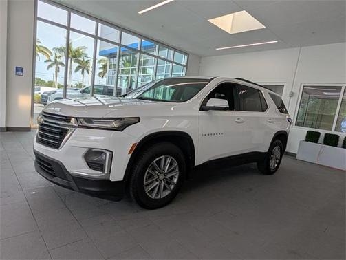 2022 Chevrolet Traverse LT Cloth