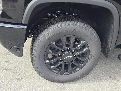 2025 Chevrolet Silverado 2500 Custom