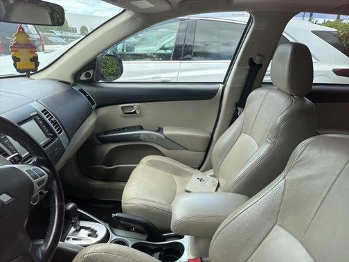 2010 Mitsubishi Outlander XLS